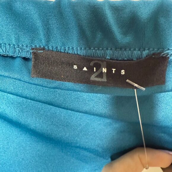 2 Saints Shutter Straight Pencil Skirt Stretchy, NEW w/tags - L - Picture 4 of 6